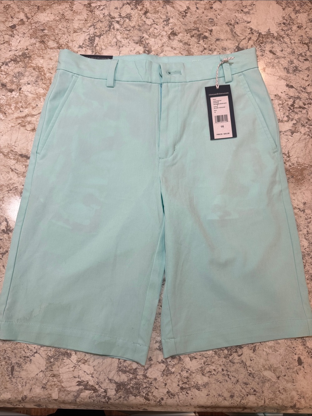 Vineyard Vines Boys’ Performance Breaker Shorts Island Paradise – Size 16 (NWT)